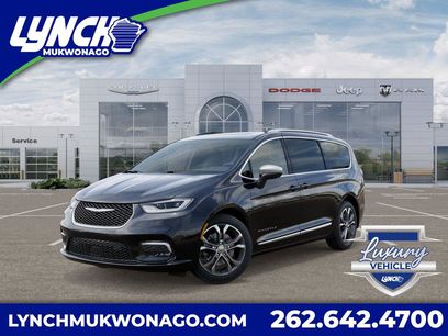 New 2026 Chrysler Pacifica Pinnacle