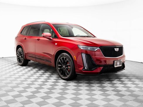 Certified 2023 Cadillac XT6 Sport w/ LPO, Onyx Lite Package image 7