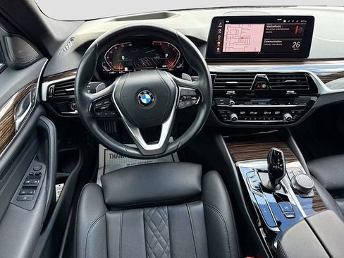 Used 2023 BMW 530i w/ Premium Package RWD image 17