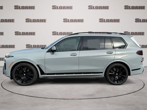 New 2026 BMW X7 xDrive40i image 2
