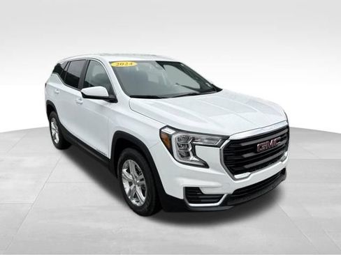 Used 2024 GMC Terrain SLE AWD/4WD image 8