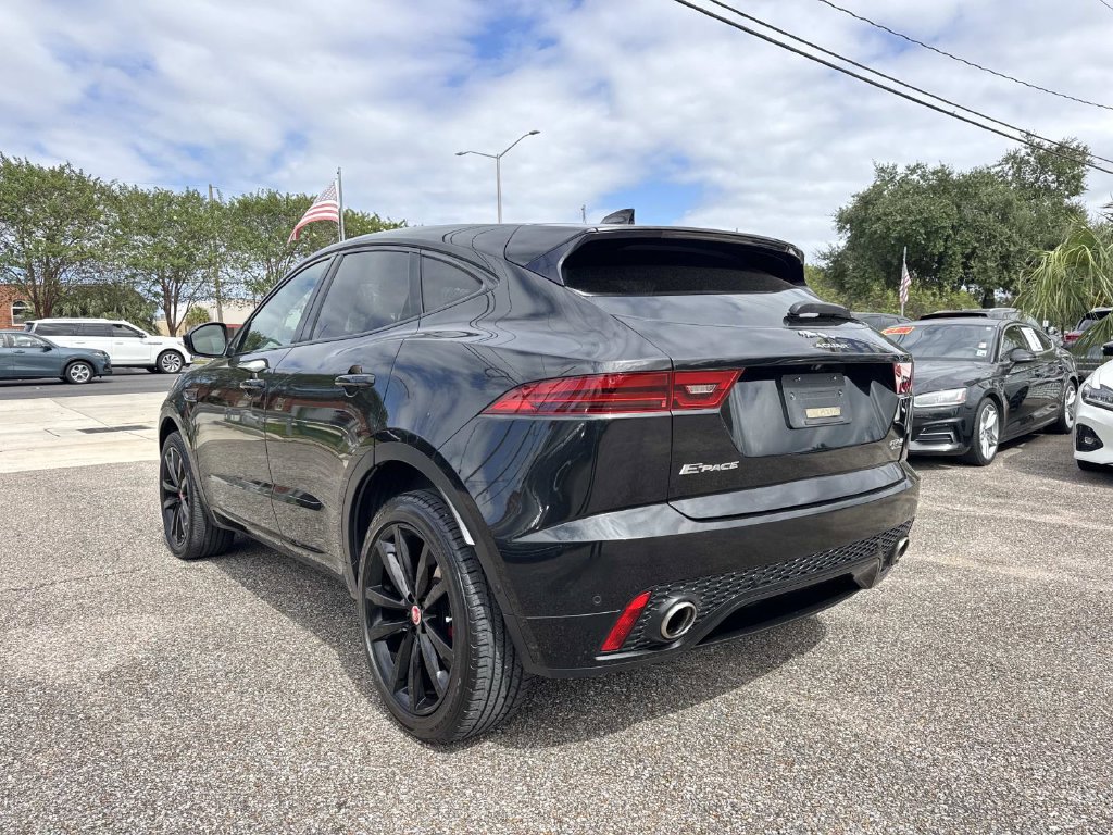 Used 2018 Jaguar E-PACE R-Dynamic S AWD/4WD image 6