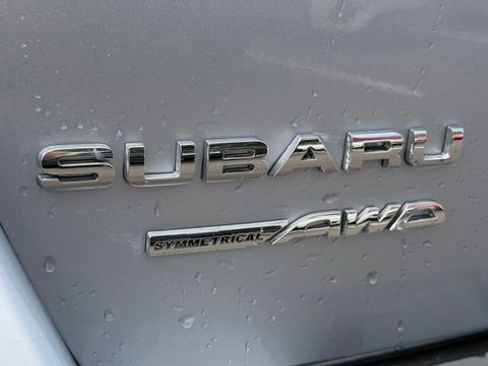 Used 2017 Subaru Crosstrek 2.0i Premium w/ Moonroof Package AWD/4WD image 11