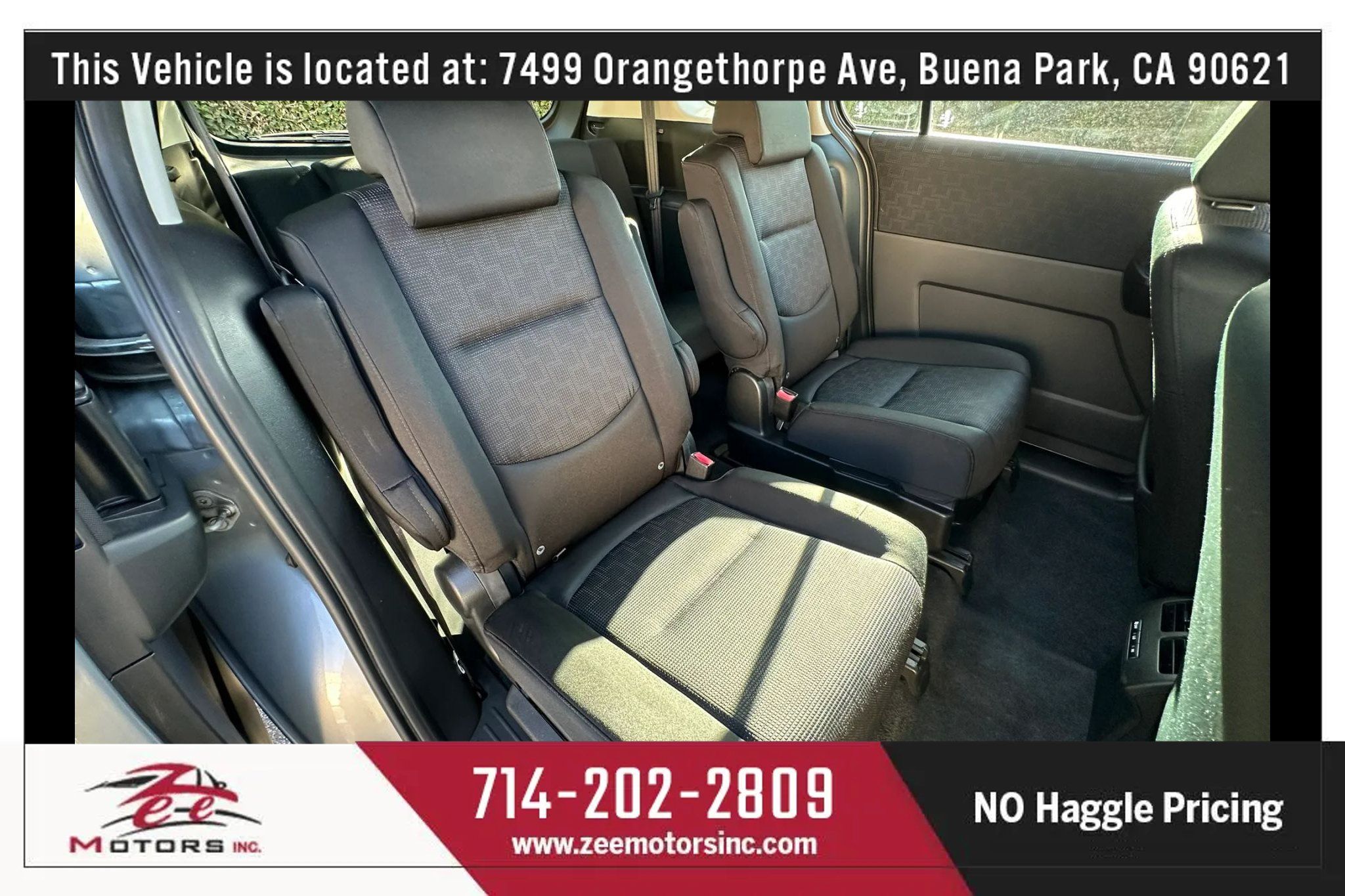 Used 2010 MAZDA MAZDA5 Sport FWD image 23