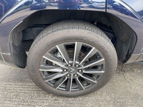 Used 2024 Lexus GX 550 w/ Accessory Package (31) AWD/4WD image 53