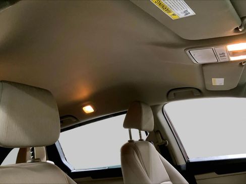 Used 2018 Honda Odyssey EX image 14