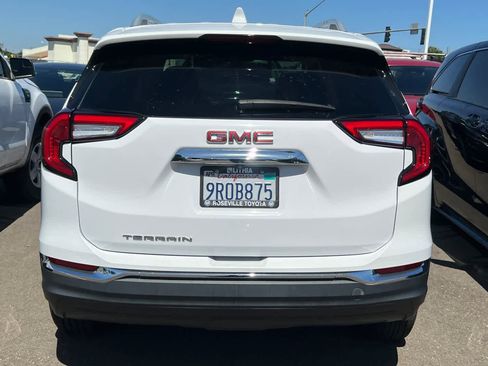Used 2022 GMC Terrain SLT FWD image 5