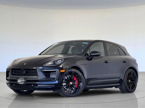 Certified 2023 Porsche Macan GTS image 1