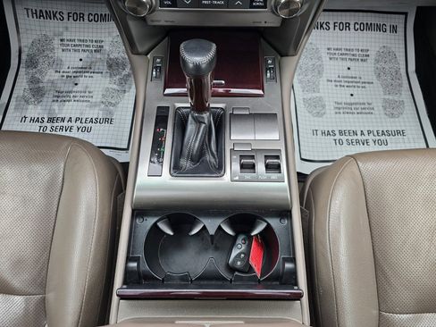 Used 2017 Lexus GX 460 image 42
