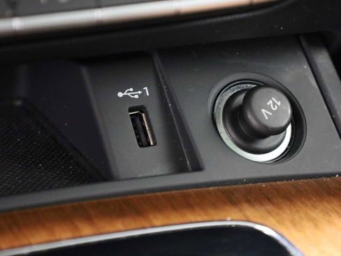 Used 2023 Audi Q5 2.0T Premium w/ Convenience Package image 33