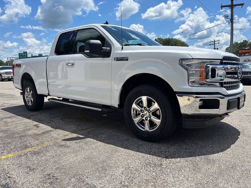 Used 2019 Ford F150 XLT w/ Equipment Group 302A Luxury AWD/4WD image 4