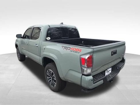 Used 2023 Toyota Tacoma TRD Sport w/ Technology Package image 6