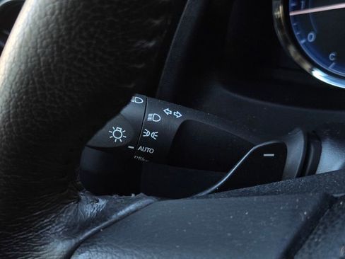 Used 2019 Toyota Corolla SE image 24