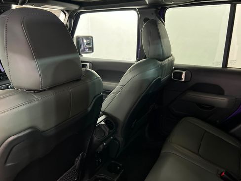 New 2026 Jeep Gladiator Mojave AWD/4WD image 19