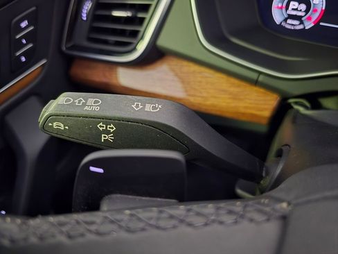 Used 2022 Audi Q5 2.0T Premium Plus image 21