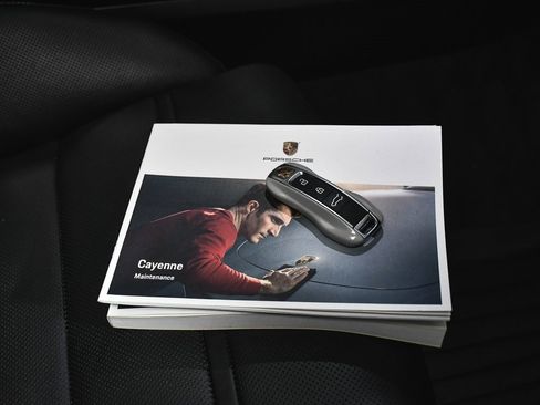 Used 2022 Porsche Cayenne GTS image 72
