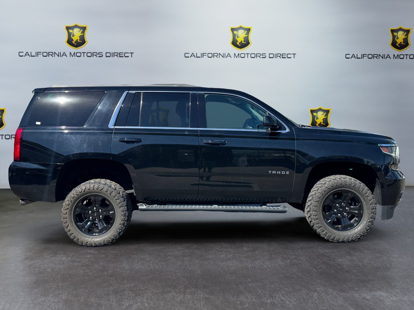 Used 2020 Chevrolet Tahoe LS w/ Enhanced Driver Alert Package RWD image 6