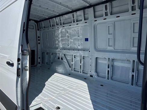 New 2025 Mercedes-Benz Sprinter 2500 image 12