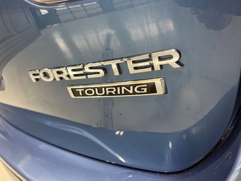Certified 2022 Subaru Forester Touring AWD/4WD image 42