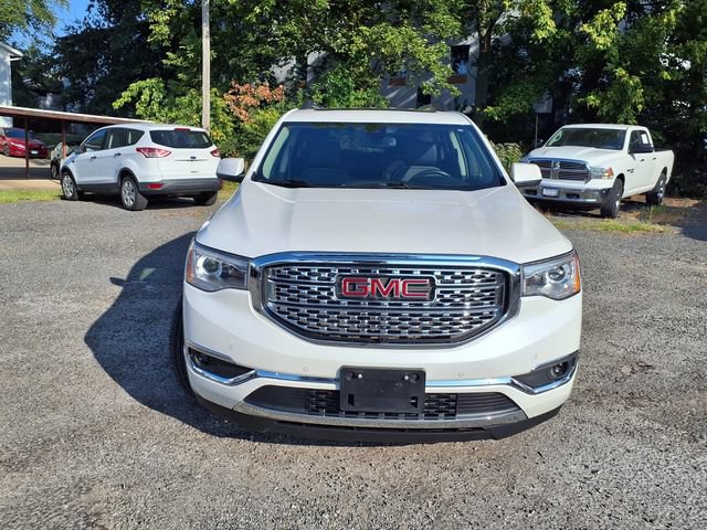 Certified 2019 GMC Acadia Denali w/ Technology Package FWD image 32