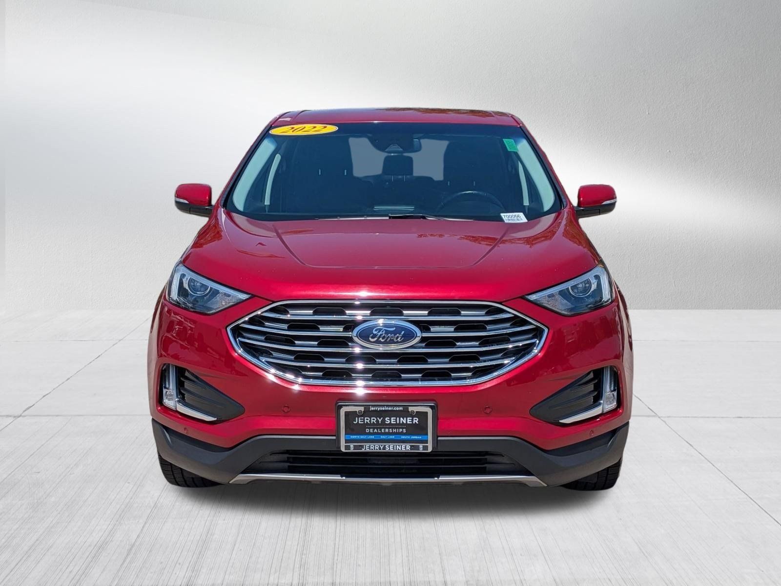 Used 2022 Ford Edge Titanium AWD/4WD image 9