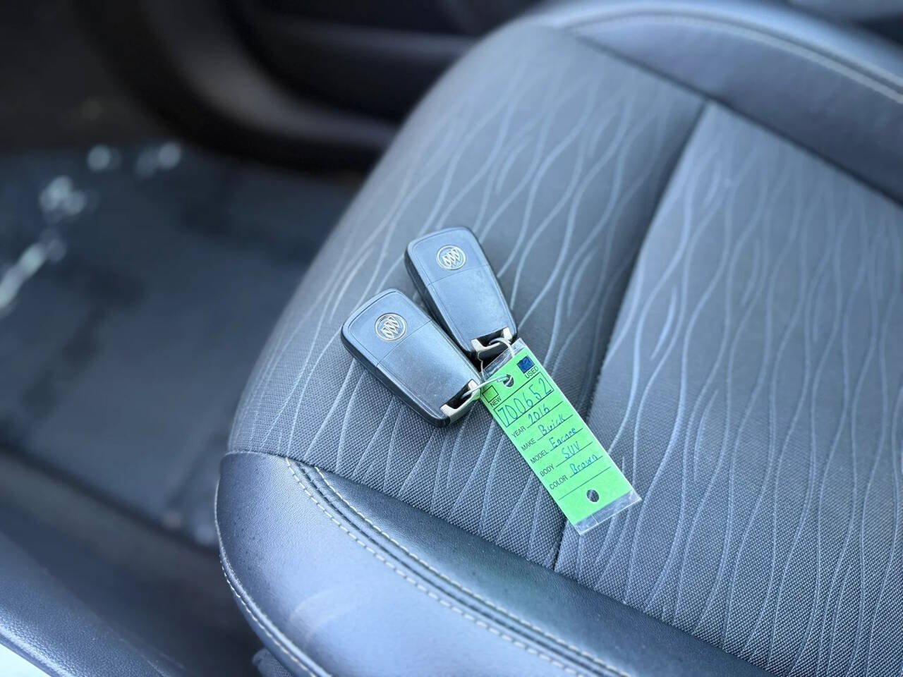 Used 2016 Buick Encore FWD image 23