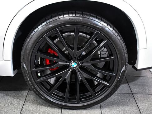 Used 2025 BMW X5 M60i w/ Executive Package AWD/4WD image 8