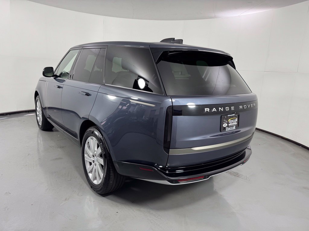 Used 2025 Land Rover Range Rover SE AWD/4WD image 9