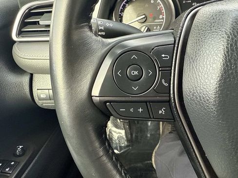 Used 2024 Toyota Camry SE image 28