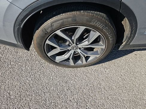 Used 2023 Acura MDX SH-AWD w/ Technology Package image 11