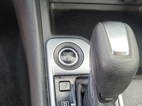 Used 2024 Nissan Sentra SV FWD image 16