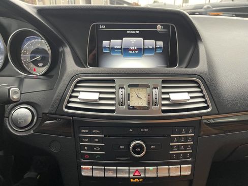 Used 2017 Mercedes-Benz E 400 4MATIC Coupe image 33