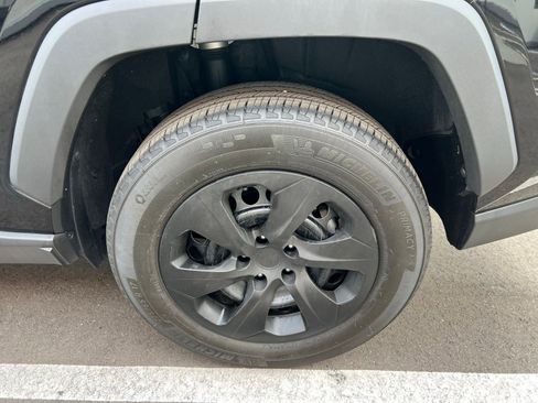 Used 2024 Toyota RAV4 LE image 12