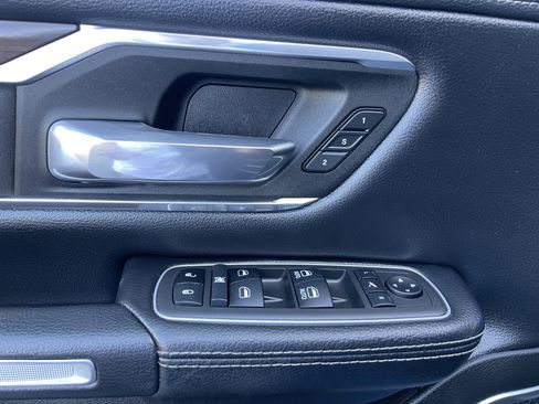 Used 2022 RAM 1500 Laramie image 16