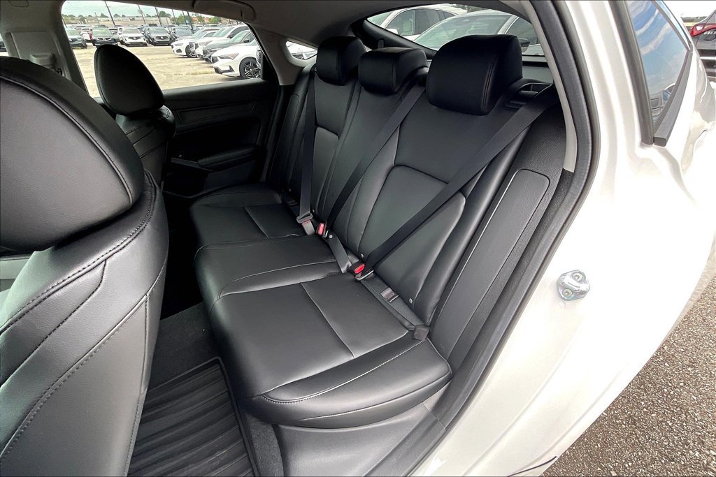 Used 2025 Acura Integra FWD image 13