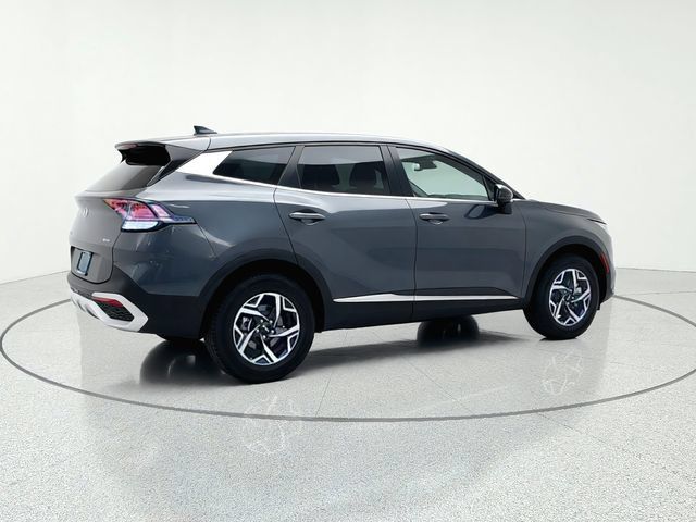 Certified 2023 Kia Sportage LX AWD/4WD image 6