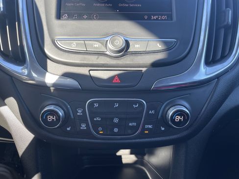 Used 2020 Chevrolet Equinox LT image 39