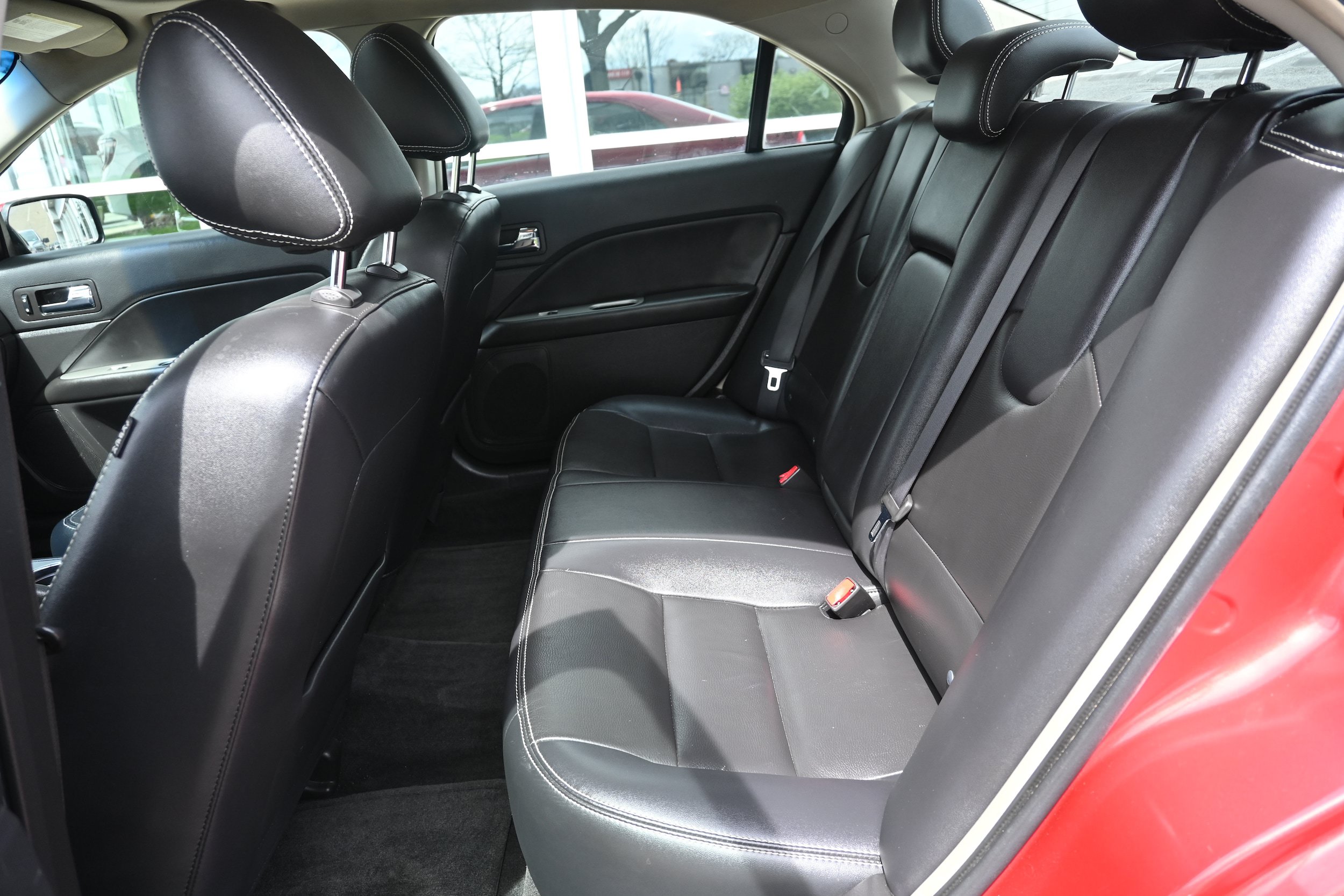 Used 2012 Ford Fusion SEL FWD image 8