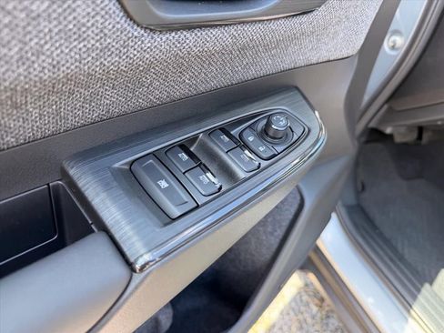 New 2026 Subaru Outback Limited AWD/4WD image 11