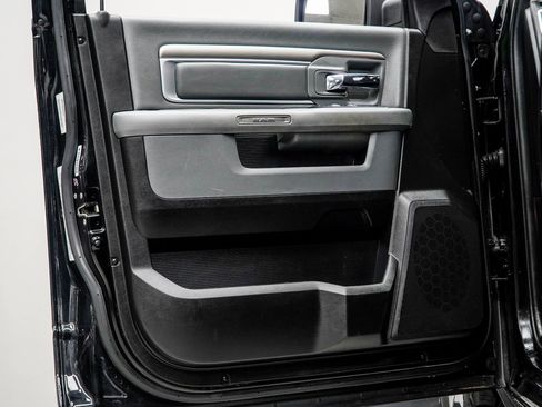 Used 2015 RAM 1500 Big Horn image 31