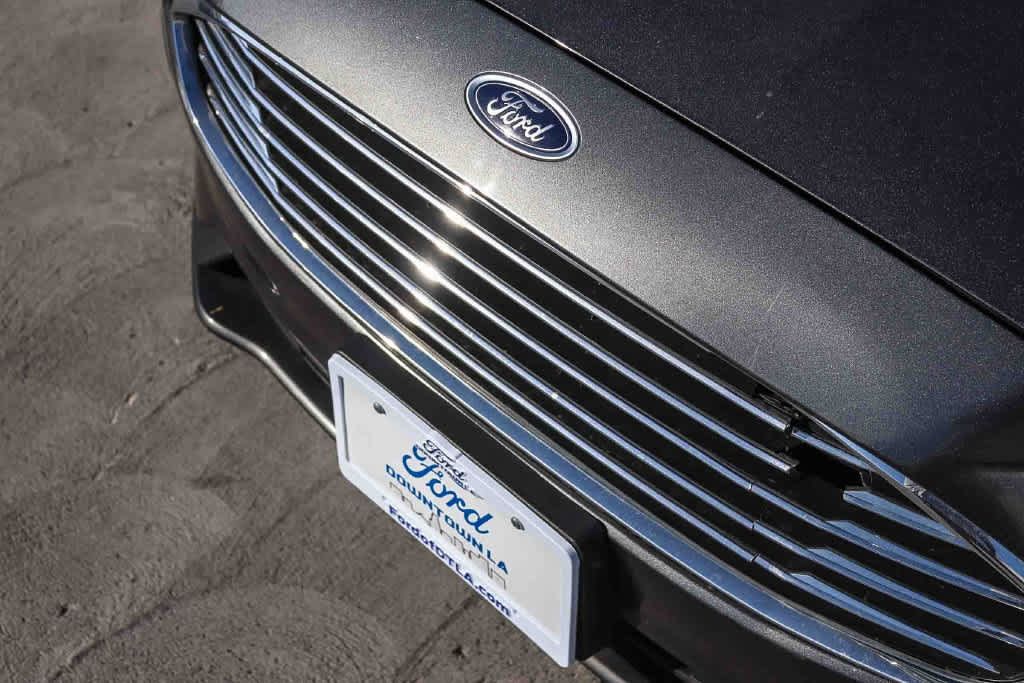 Certified 2020 Ford Fusion SE FWD image 6
