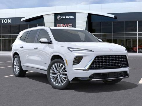 New 2026 Buick Enclave Avenir w/ Super Cruise Package FWD image 7