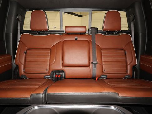 Certified 2024 GMC Sierra 2500 Denali Ultimate image 33