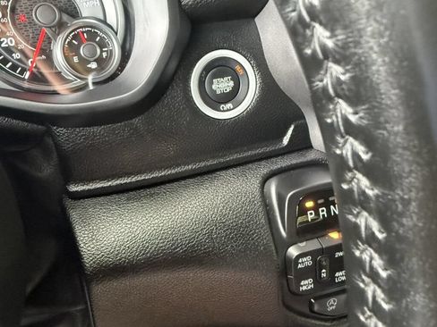Used 2021 RAM 1500 Big Horn AWD/4WD image 30