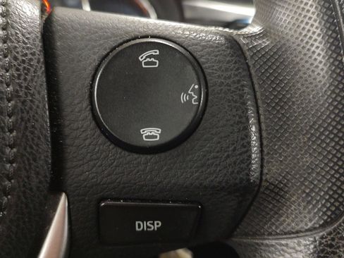 Used 2016 Toyota Corolla LE image 13