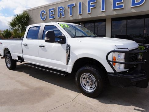 Used 2023 Ford F250 XL w/ FX4 Off-Road Package image 1