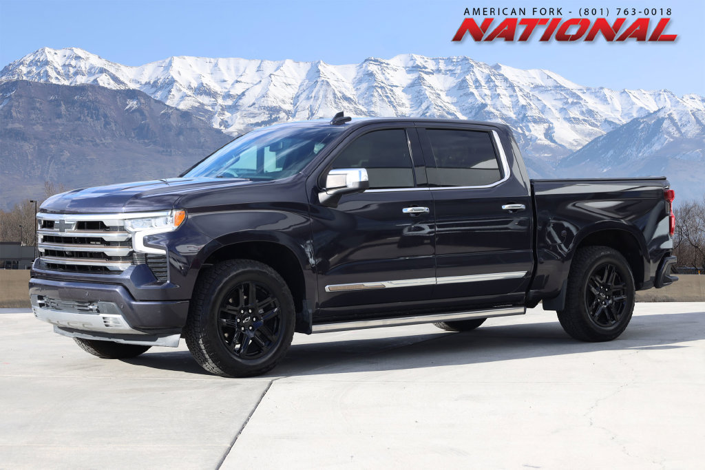 Used 2022 Chevrolet Silverado 1500 High Country w/ High Country Premium Package AWD/4WD image 1