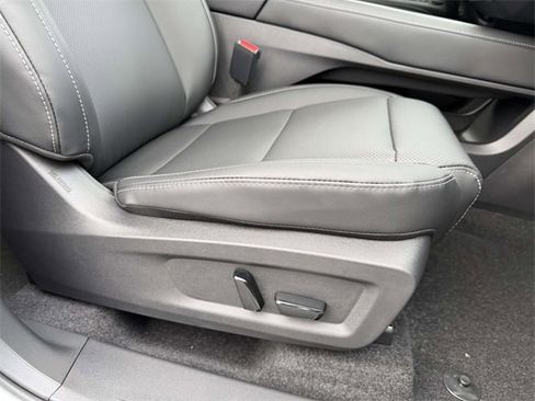 New 2026 Nissan Murano SL image 9