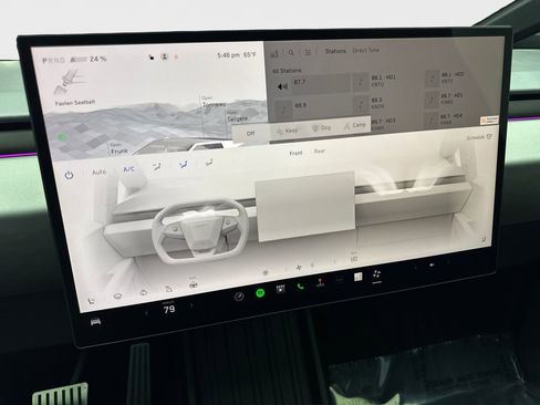Used 2024 Tesla Cybertruck AWD Crew Cab image 53