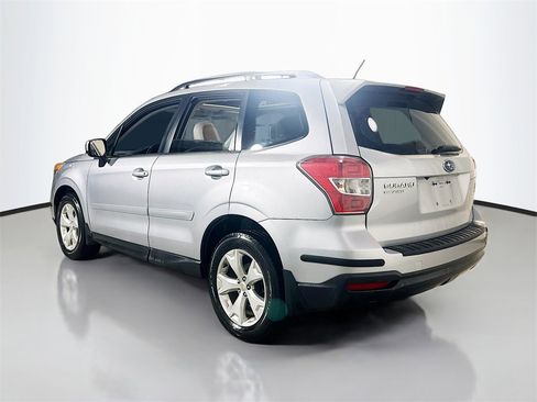 Used 2015 Subaru Forester 2.5i Limited image 6